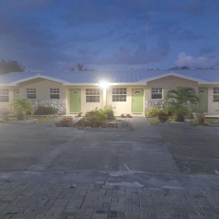 Hotel Jubilee Gardens Freeport Exterior foto